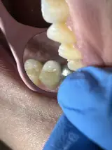 کلینیک دندانپزشکی دکتر طاهری