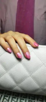 پریسا عبدالهی (مدرس ژل و پودر),ناخنکار