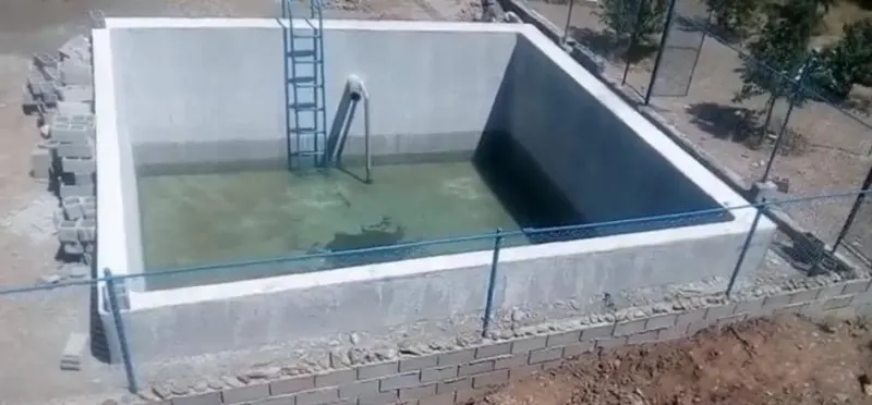 عایق کاری استخر و آب انبار راتیان مرند