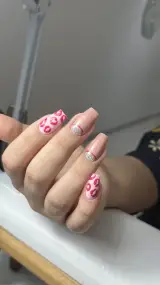ناخنکار عسل رحیمی