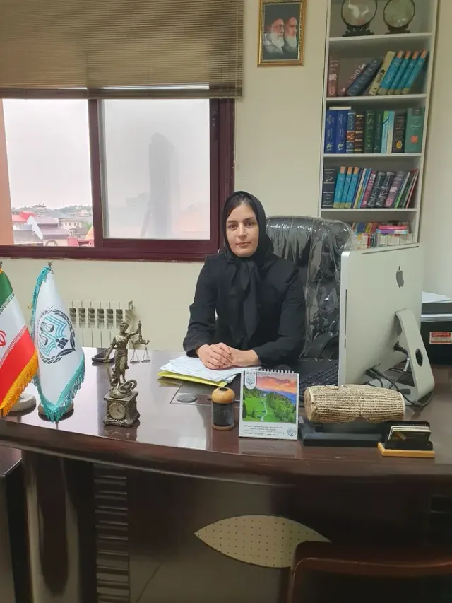 وکیل سیده شبنم شاهری لنگرودی