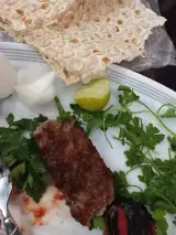کافه‌وفست فود الف (صومعه‌سرا)