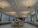 تالار عمارت سرخ