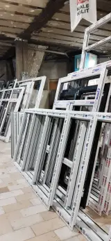 پنجره دوجداره UPVC