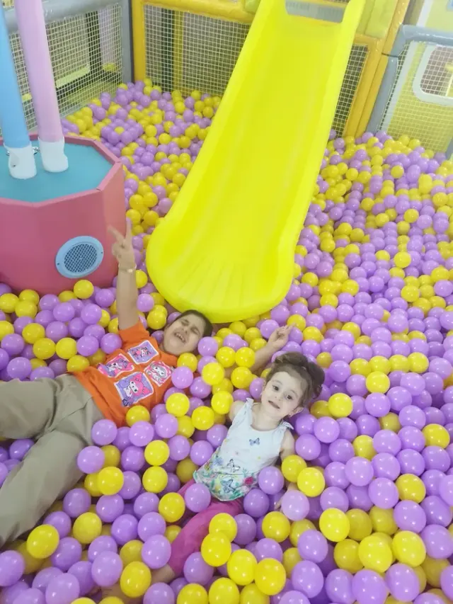 خانه بازی Happy time