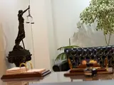 دفتر وکالت دانشوری فرد