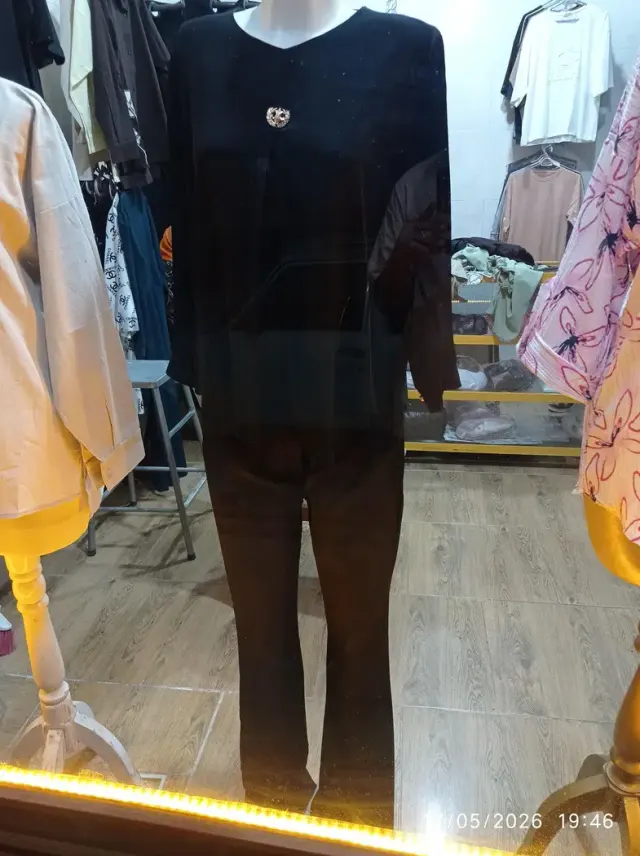 پوشاک فامن