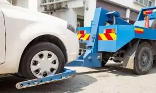 یدک کش نور
