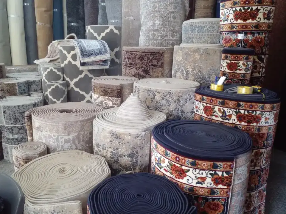 آدین موکت