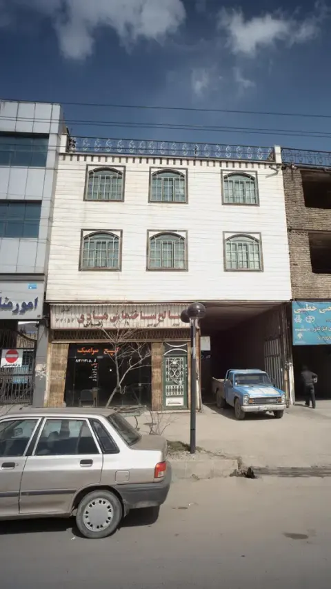 مصالح ساختمانی هادی