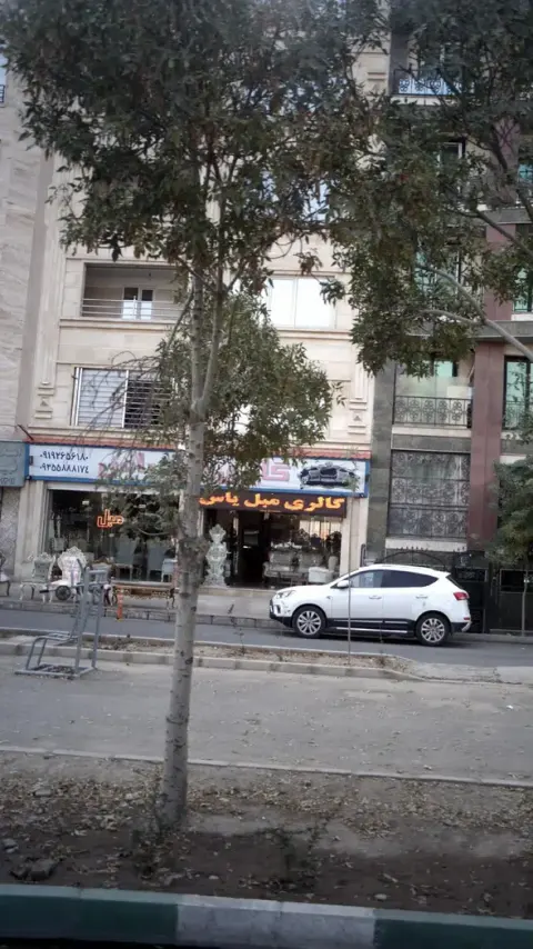 گالری مبل یاس