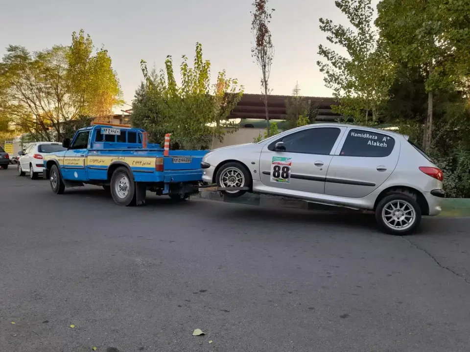 امداد خودرو پرند
