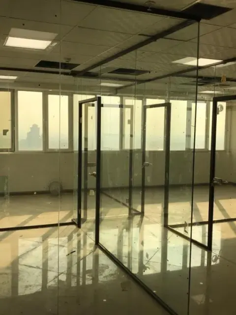 شیشه بری دیجی شیشه