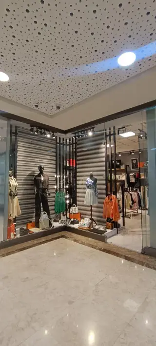 پوشاک اچ جی کالکشن