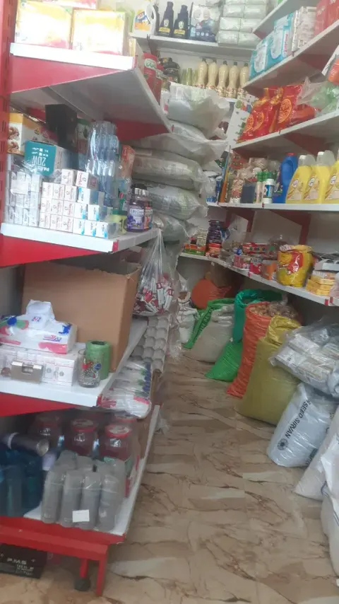 فروشگاه فرزاد آبزن