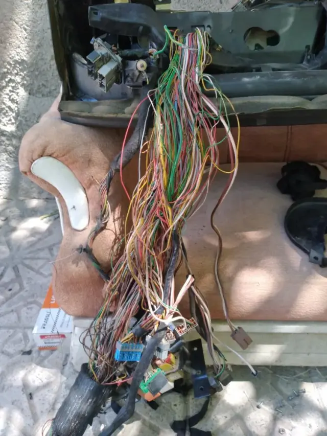 لوازم یدکی البرز
