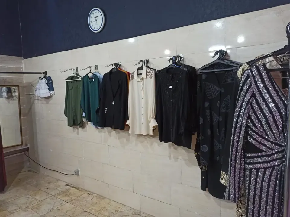 فروشگاه ستاره (خرید و فروش و اجاره لباس دست دوم)