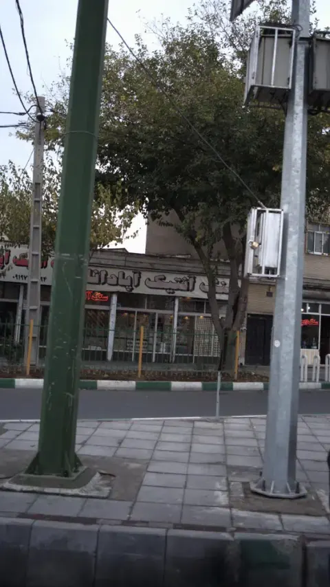 سنگ آنتیک آپادانا
