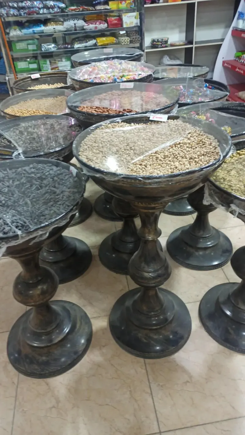 شیرینی سرا و کافه قنادی آیشن
