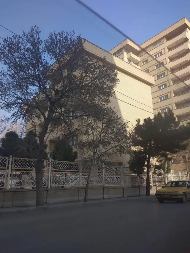زائرسرا بانک صنعت و معدن