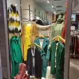 لباس فروشی رباب