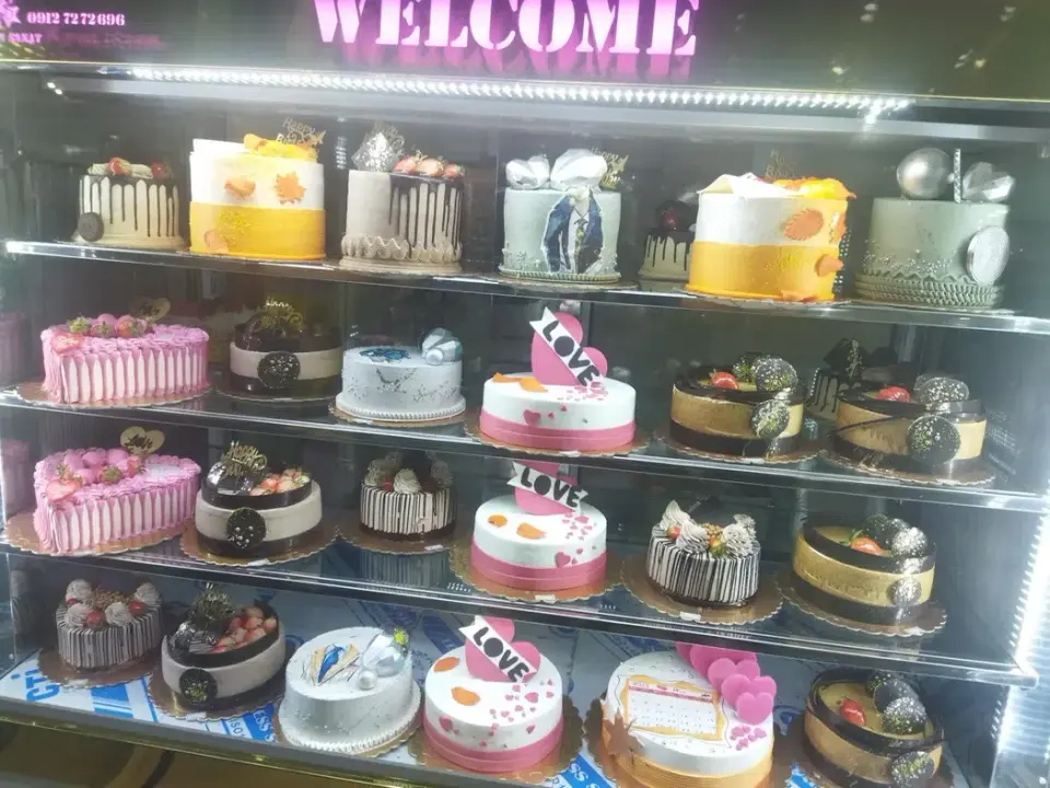 شیرینی فروشی ماه بانو