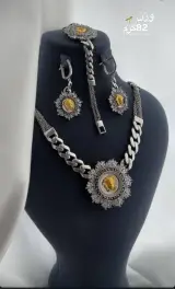 گالری فروش و ساخت طلا،جواهرو نقره ارجمند
