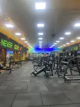 باشگاه بدنسازی لایف استایل