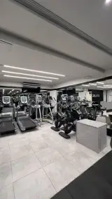 باشگاه بدنسازی فیت لایف