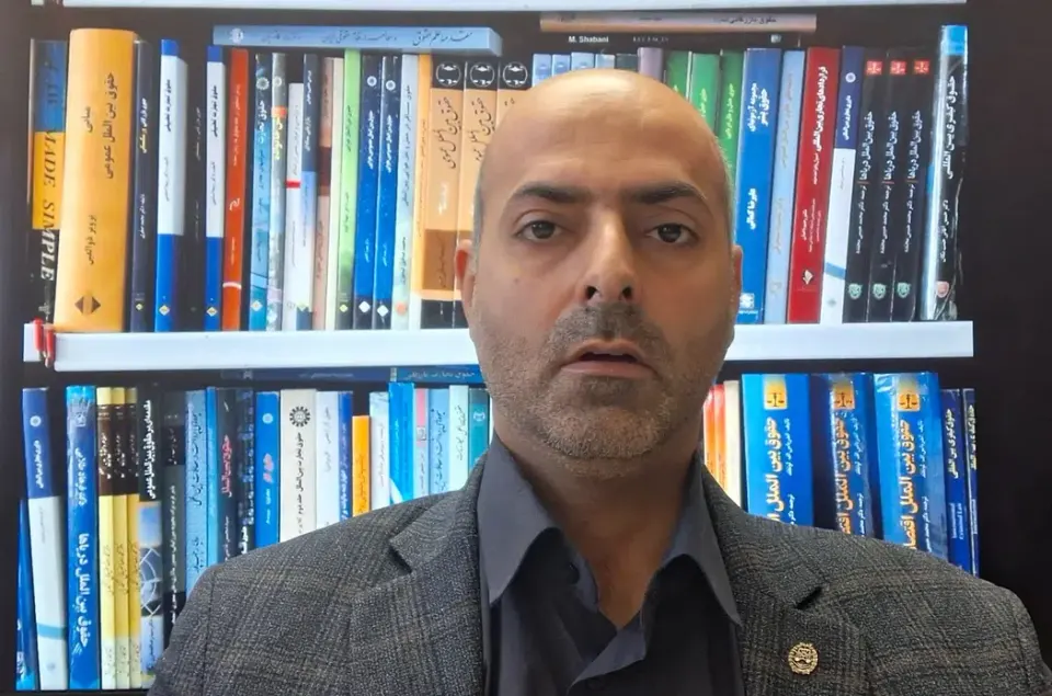 وکیل پایه یک دادگستری علیرضا شیشه گر