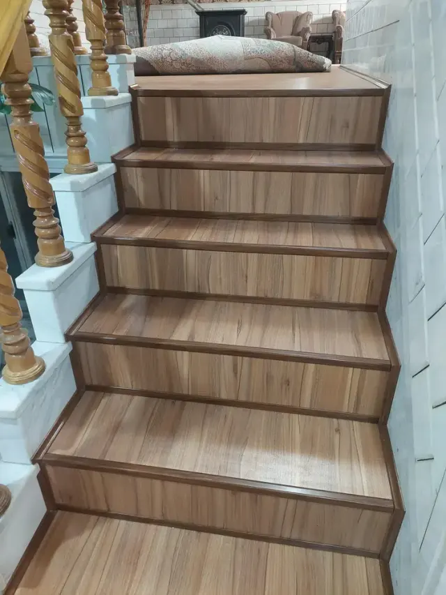 دکوراسیون داخلی ساختمان رویال