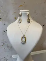 گالری طلا و جواهر آذرخش
