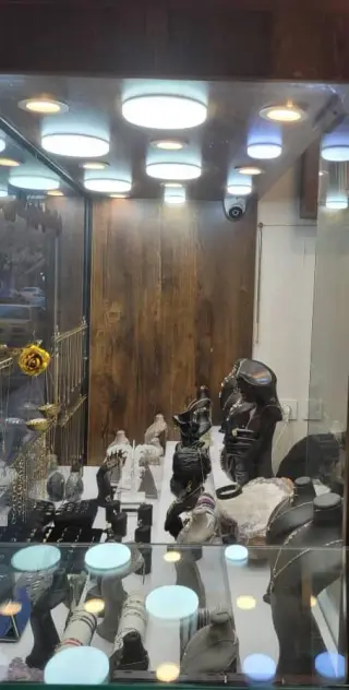 گالری طلا و جواهرات هالیت
