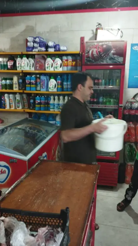 سوپرمارکت فواد