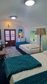 هتل سنتی مونگ (دوره قاجار)