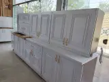 کابینت زیر قیمت جمعه بازار