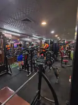 باشگاه بدنسازی ستین