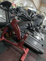 باشگاه ورزشی بانوان پالار