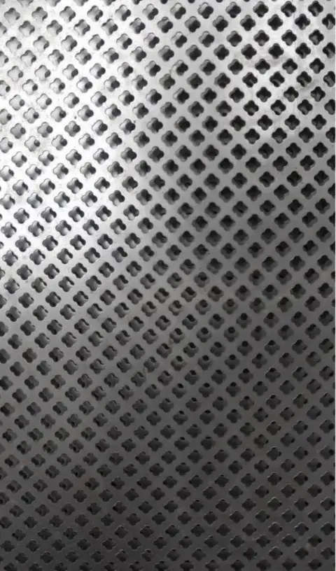 آهن و فولاد کرمی