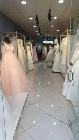 مزون مانلی