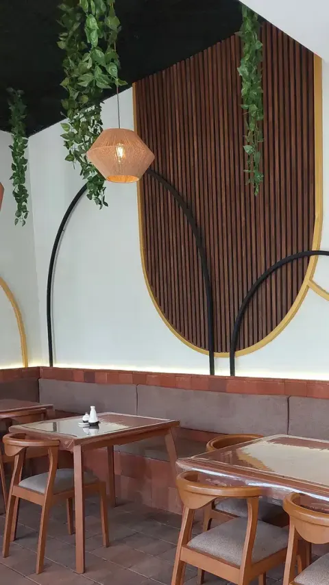 عمارت آریا
