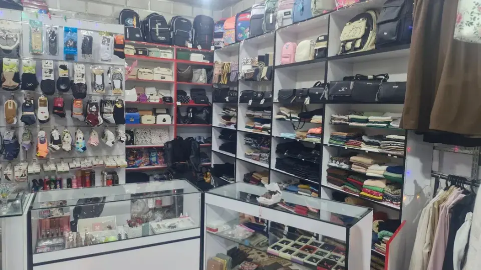 شال و روسری مایسا