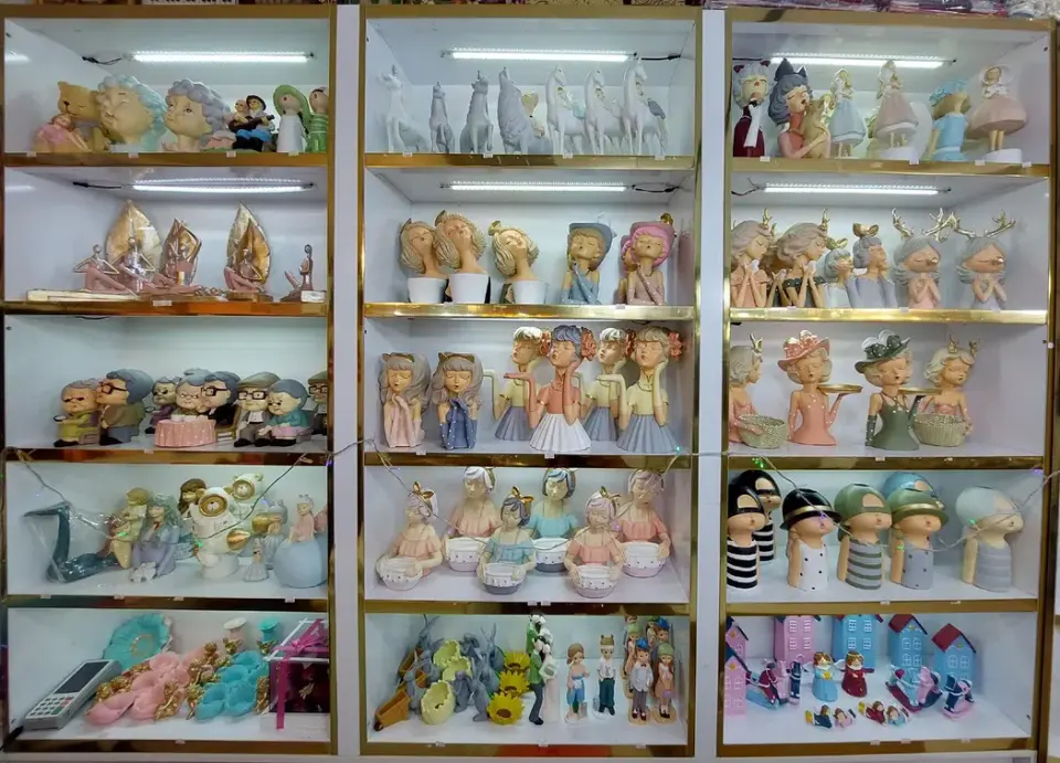 گالری کادوچی