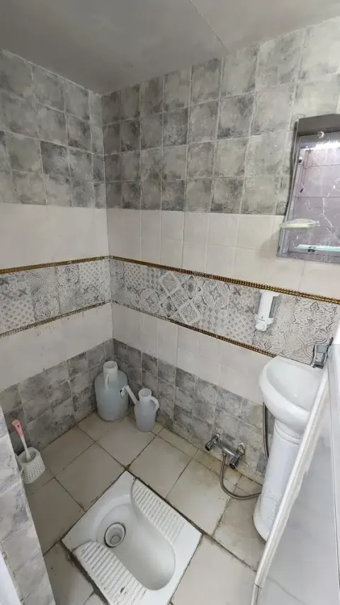 سوییت میرزایی