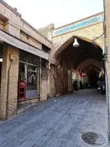 فروشگاه پولکی و نبات عاصمی