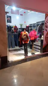 پوشاک زنانه سین اسپرت