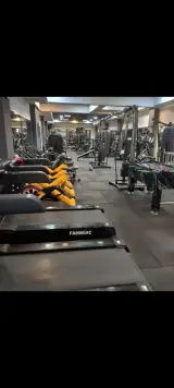 باشگاه بدنسازی آرین