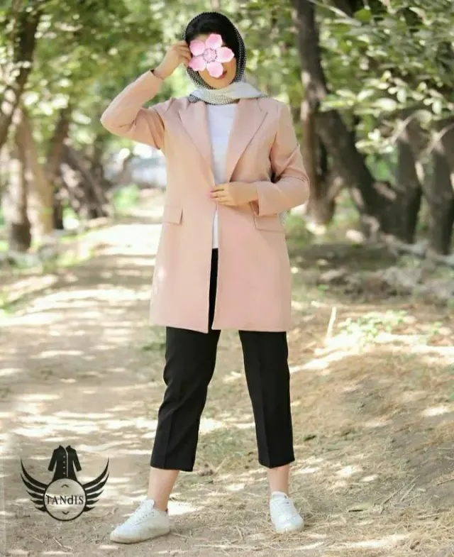 شال و روسری دختر ومنی