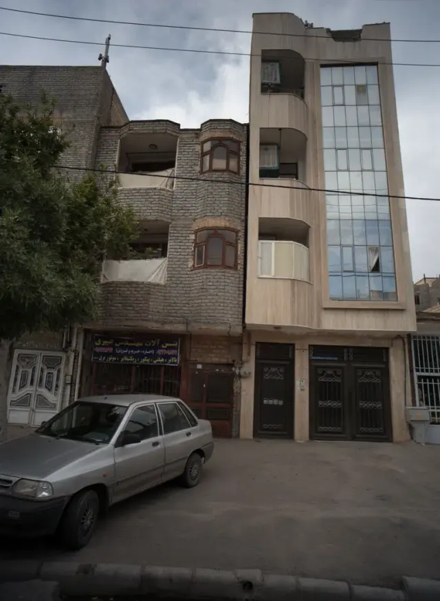 فروشگاه مصالح بتنی بتن آلات مهندس عبیری