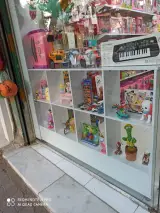فروشگاه اسباب بازی و عروسک پیناکو